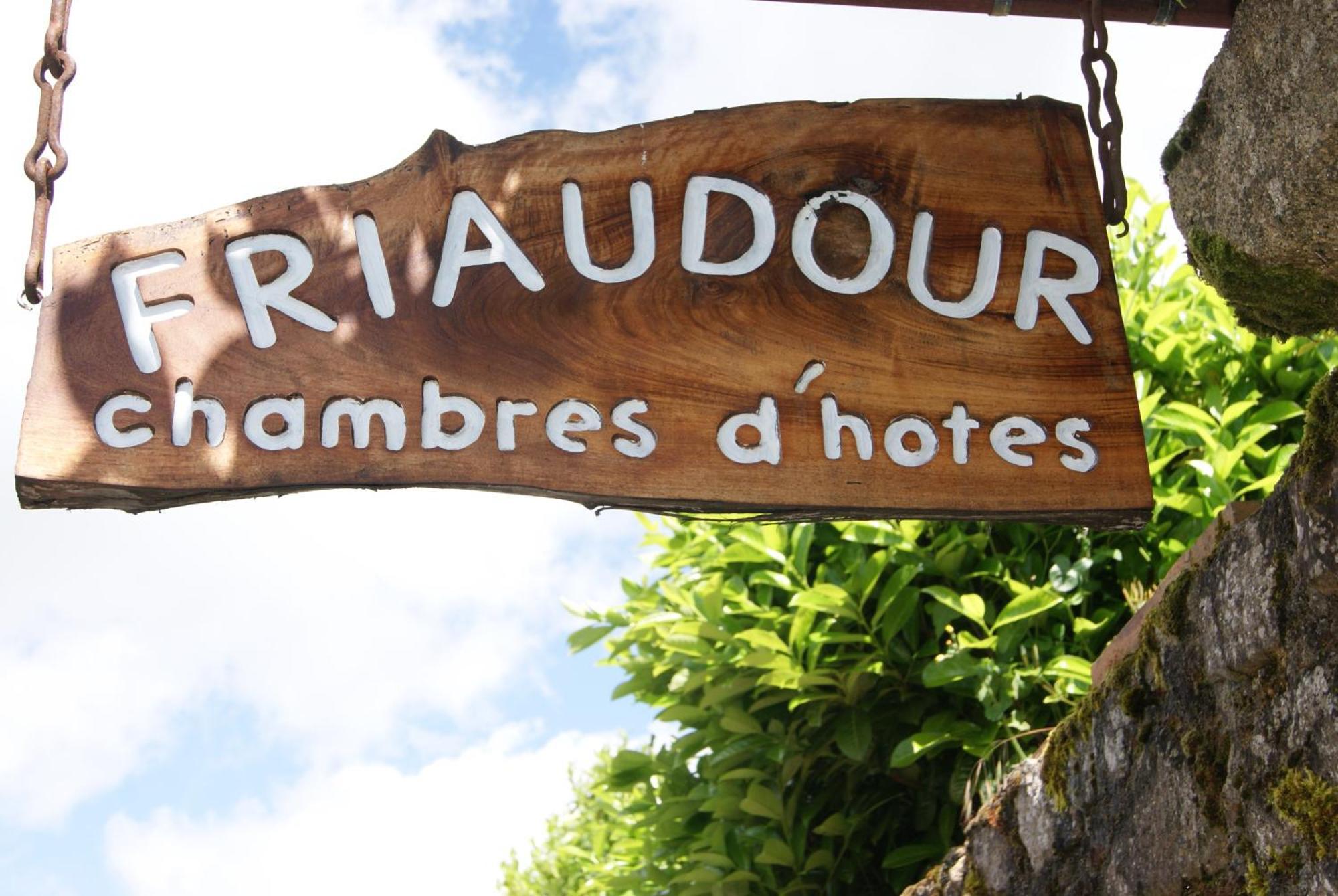 B&B Friaudour Saint-Pardoux-lʼOrtigier Exterior foto